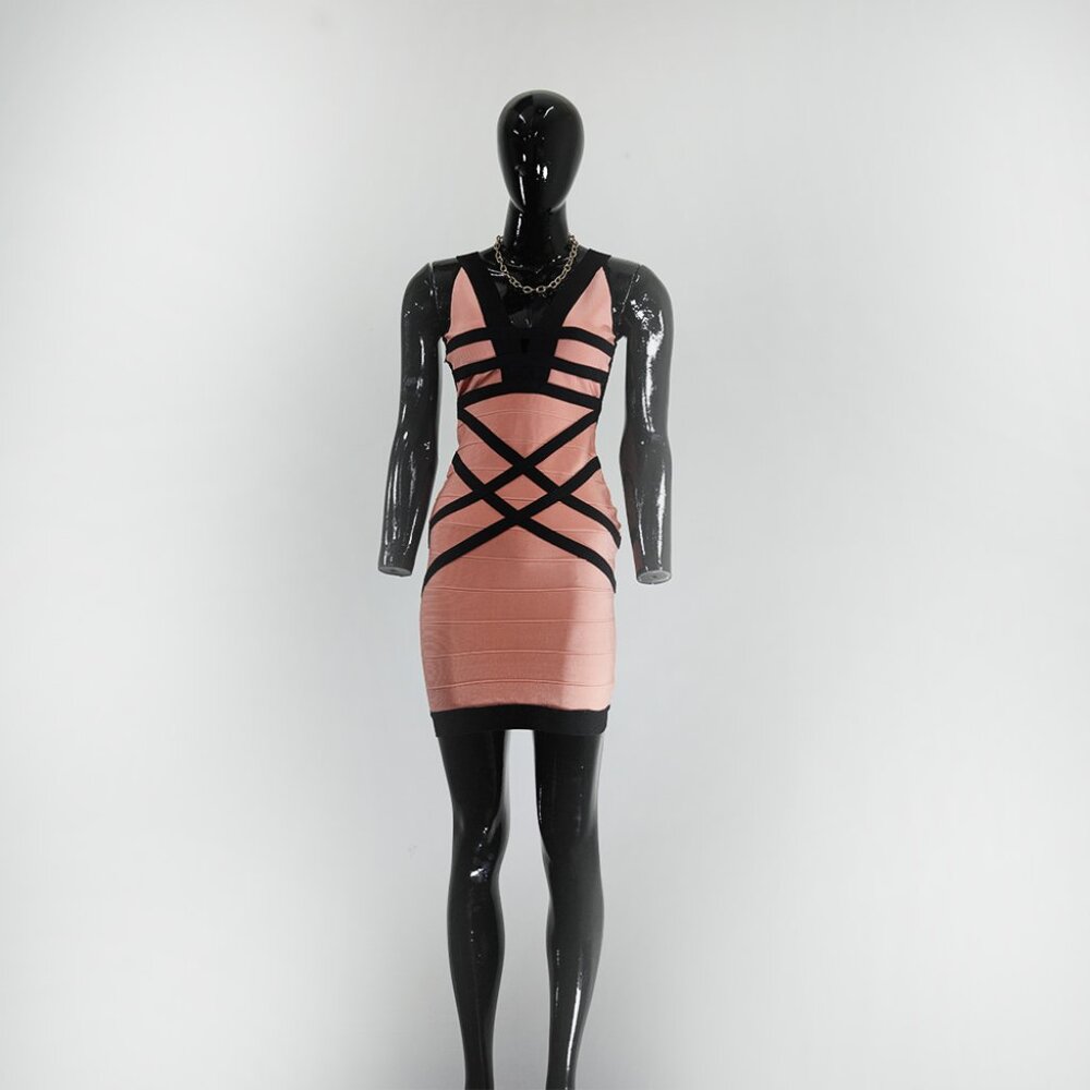 👗 Trendsetter Alert: Misslook Peach & Black Crossover Bandage Dress